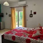 Anxhi Ksamil
