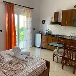 Anxhi * Ksamil