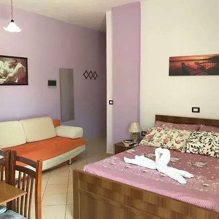 Anxhi Apartment *